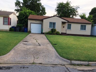 Driveway replacement Tulsa Oklahoma smooth concrete finish